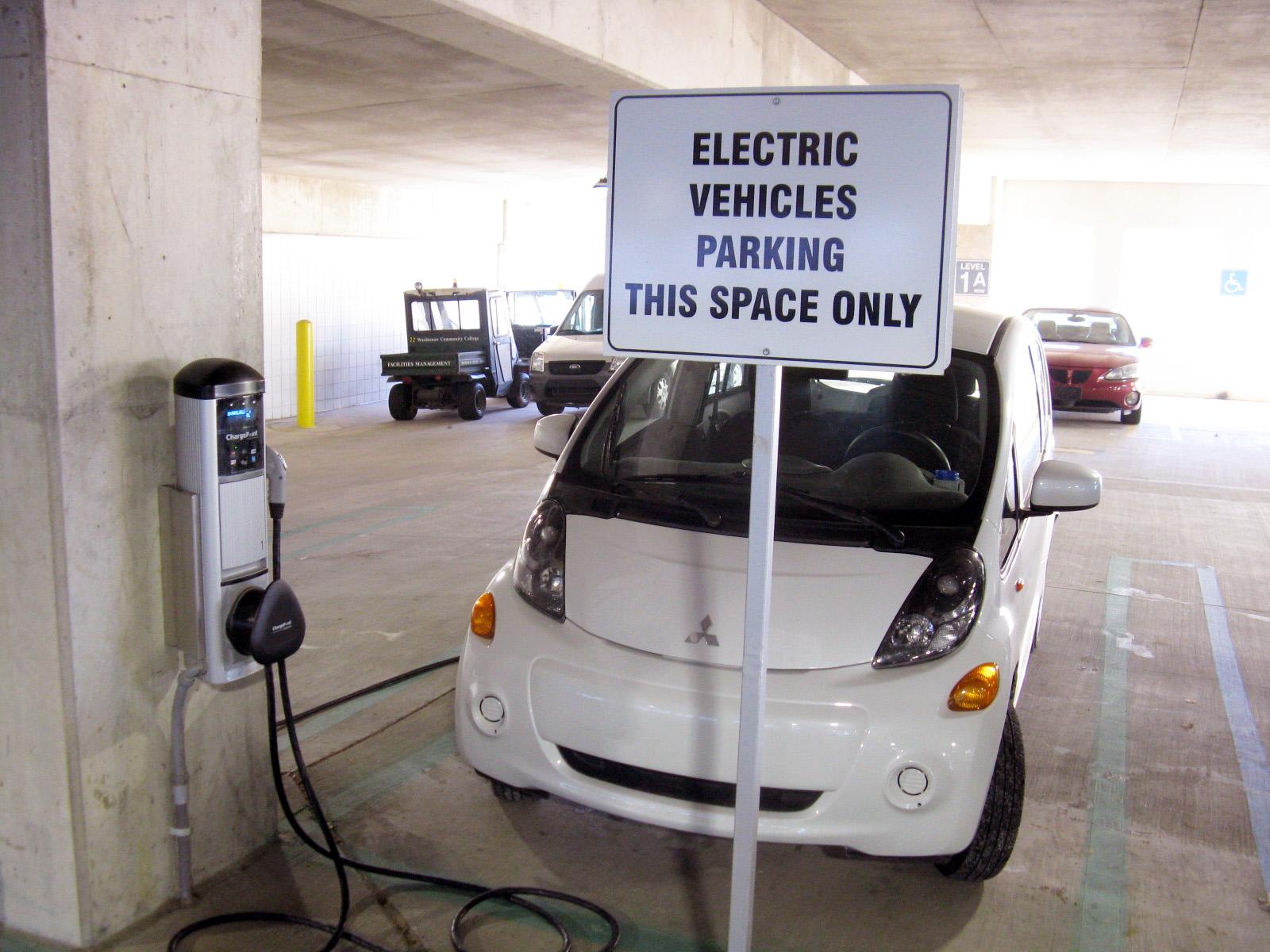 Electric car charging station