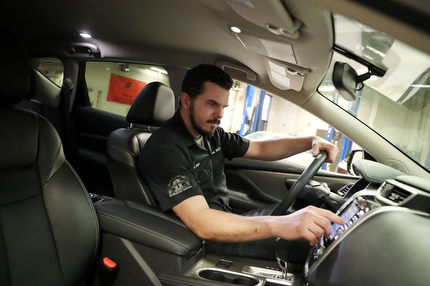 The 2018 Nissan Murano that the Nissan Technical Center North America donated to the WCC Auto Service department.