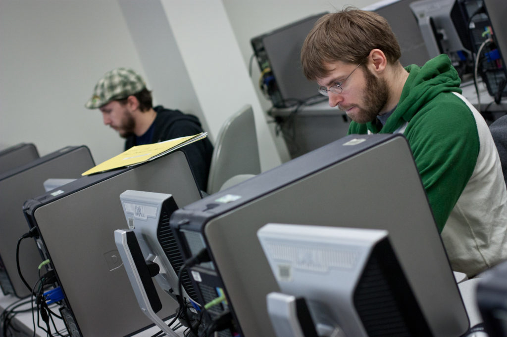 students working in a computer lab