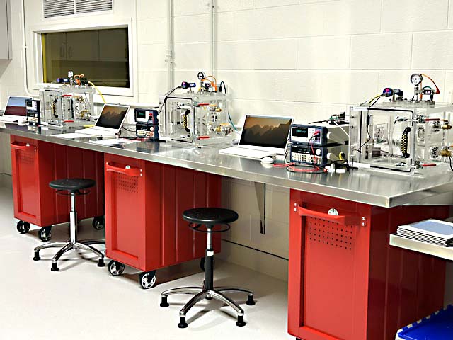 WCC expands microelectronics and semiconductor workforce training with new classroom, NSF grant