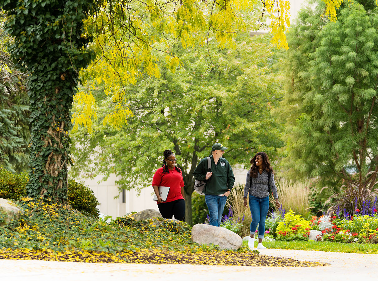 WCC students on campus