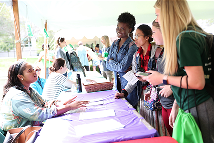 Students learn about a WCC organization at the Fall 2018 Welcome Day.