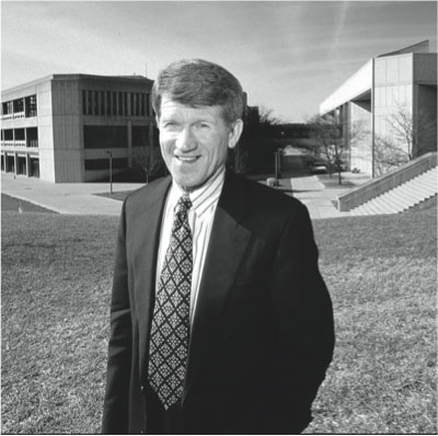 Dr. Gunder Myran Dr. Gunder Myran